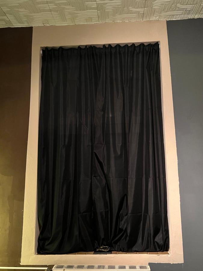 Private Schlafzimmer Mit Wc Dusche メンヒェングラートバッハ エクステリア 写真